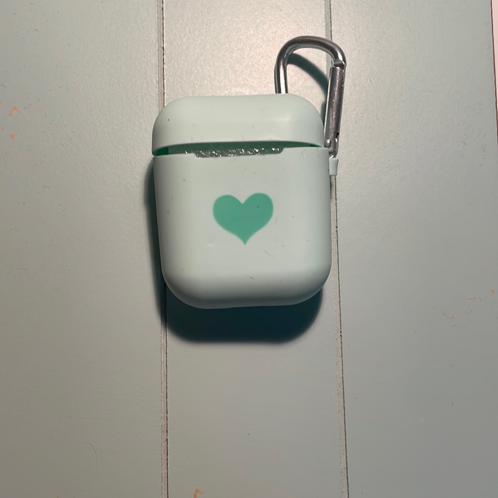 Apple AirPod case, Claire’s, blue/teal heart